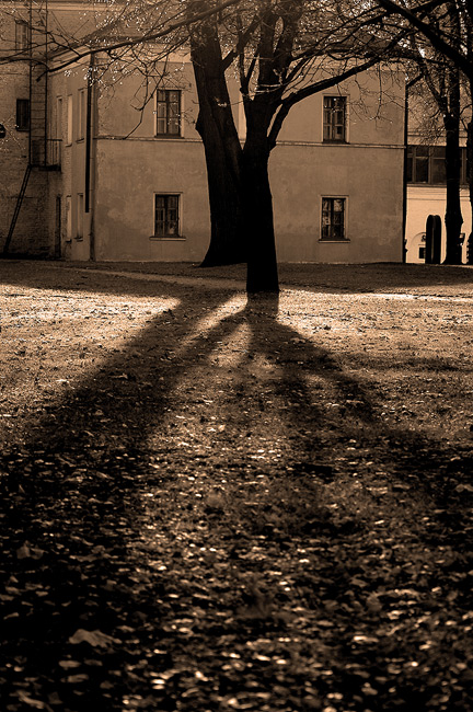 photo "***" tags: architecture, landscape, autumn