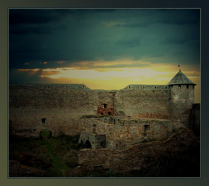 photo "Old Fortress" tags: architecture, landscape, 