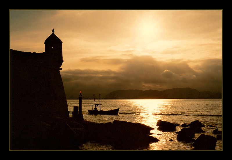 photo "Golden Light" tags: landscape, sunset, water