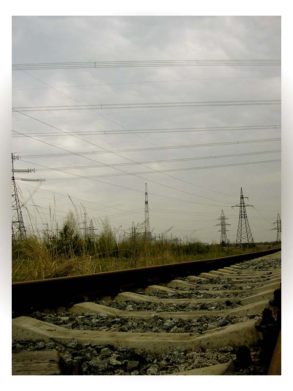 фото "Road to nowhere. Anandoned railroad. Chernobyl zone." метки: путешествия, репортаж, Европа