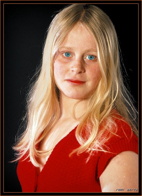 photo "Carols bleu eyes" tags: portrait, children, woman