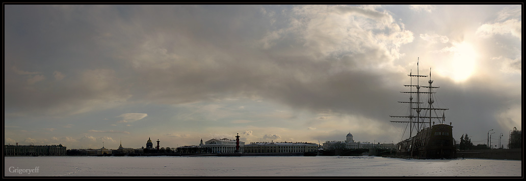 photo "View by center of St.-Petersburg from Neva river" tags: architecture, landscape, 
