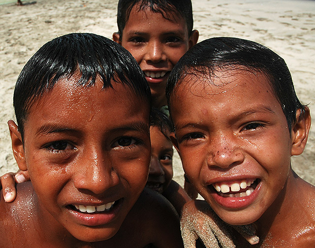 фото "Boys from Manzanillo" метки: , 