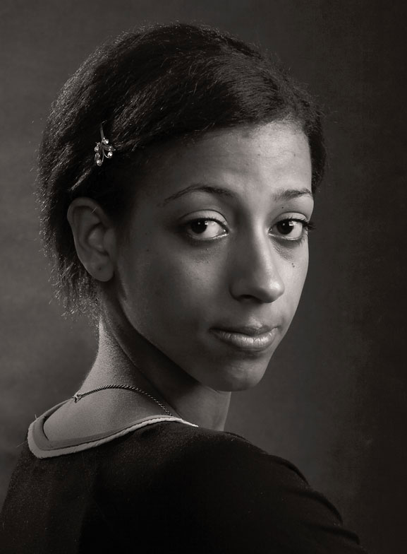 photo "Kadi" tags: portrait, black&white, woman