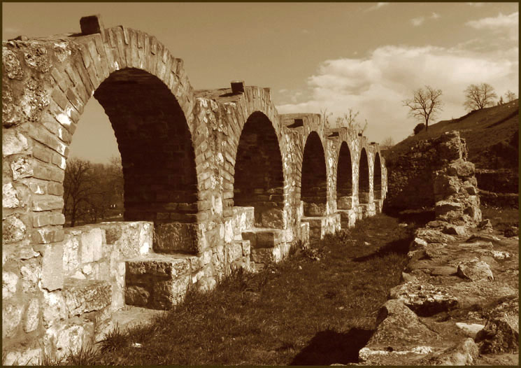 фото "Lost grave" метки: архитектура, пейзаж, 