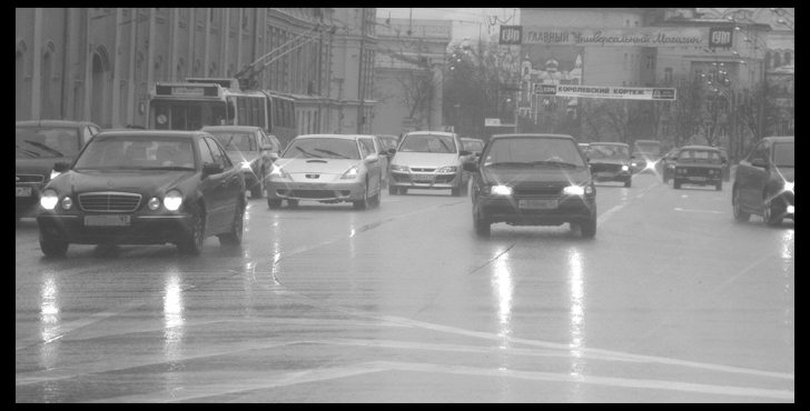 photo "Drizzling city etude" tags: black&white, 