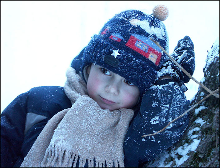 photo "Children's portrait on a background of winter" tags: portrait, children