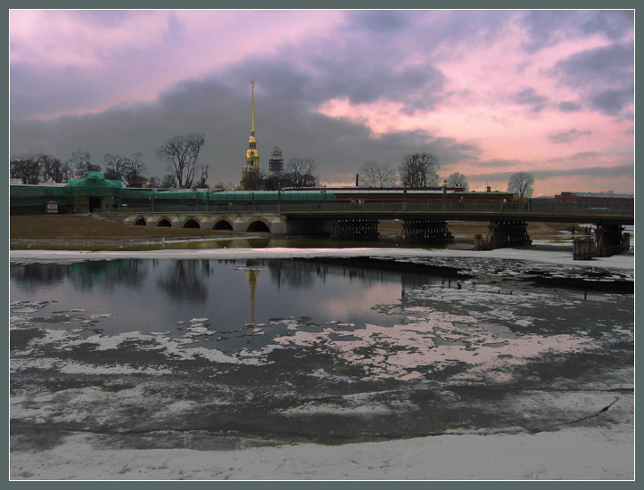 photo "April evening" tags: architecture, landscape, clouds