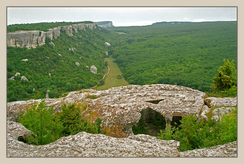 фото "Крым. Пещерный город - Эскикермен." метки: пейзаж, горы, лето