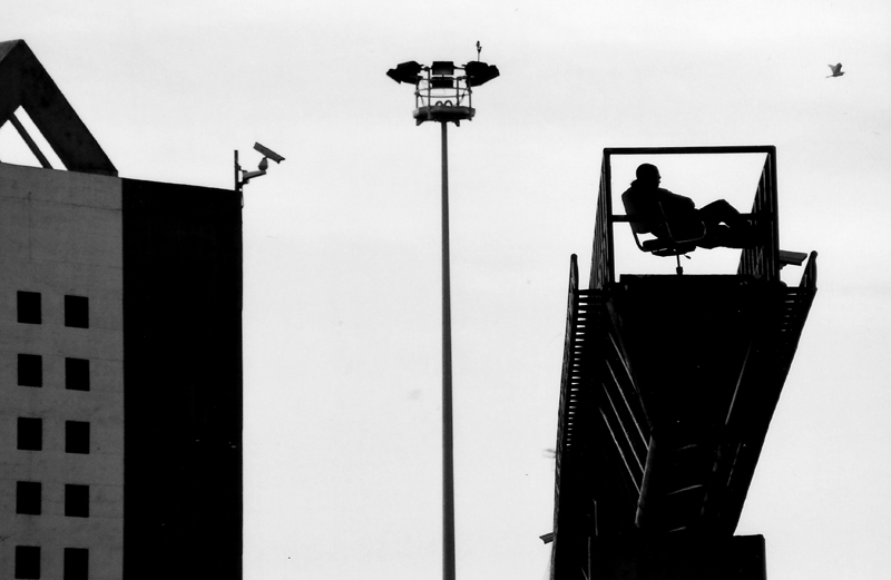 photo "Security" tags: architecture, genre, landscape, 