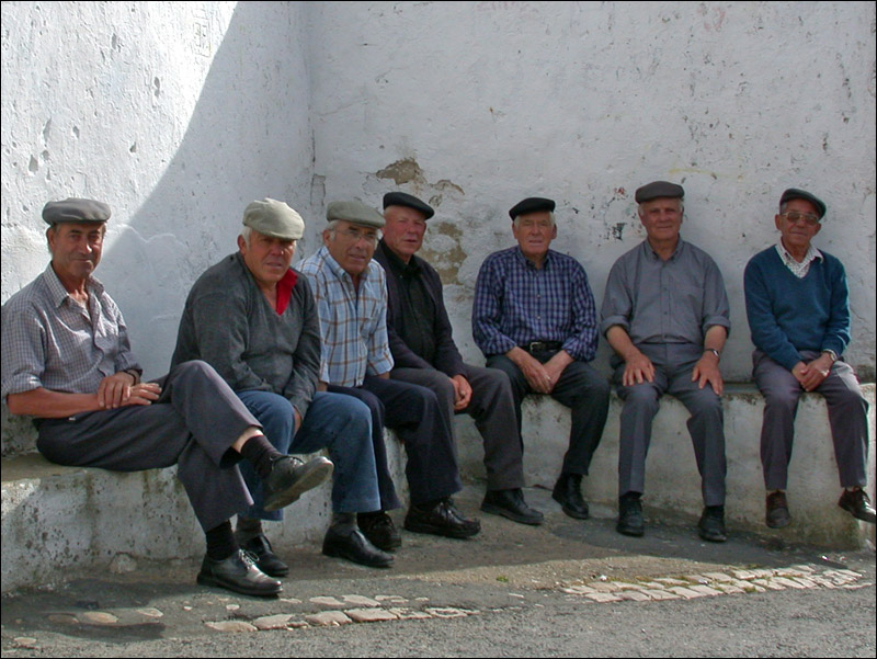 photo "The Crop Workers" tags: portrait, man