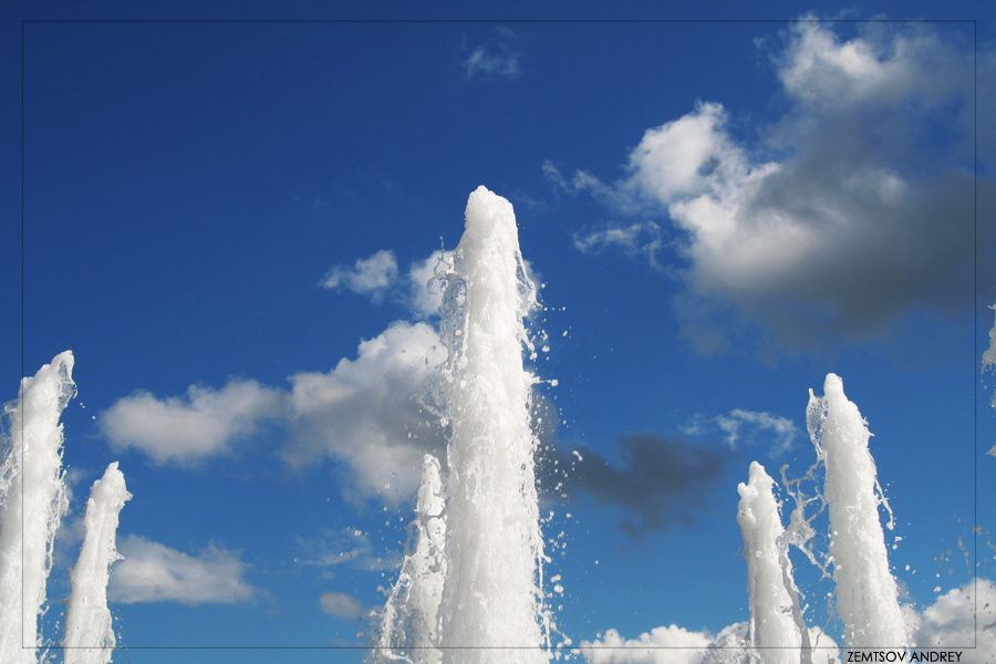 photo "fountain in the sky" tags: landscape, clouds, water