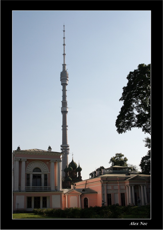 photo "Communication of times" tags: genre, travel, Europe