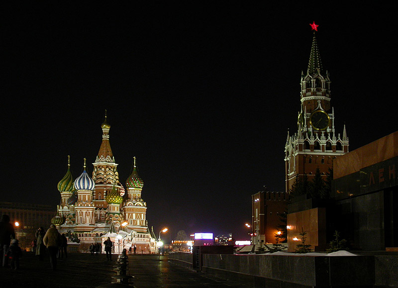 1600 на 900 кремль московский. Вид на кремль с большого каменного моста 2018 год. Второй московский кремль. Кремль 2d. Вторая безымянная башня.