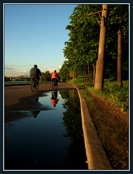 photo "Run on Bicycle?" tags: sport, genre, 