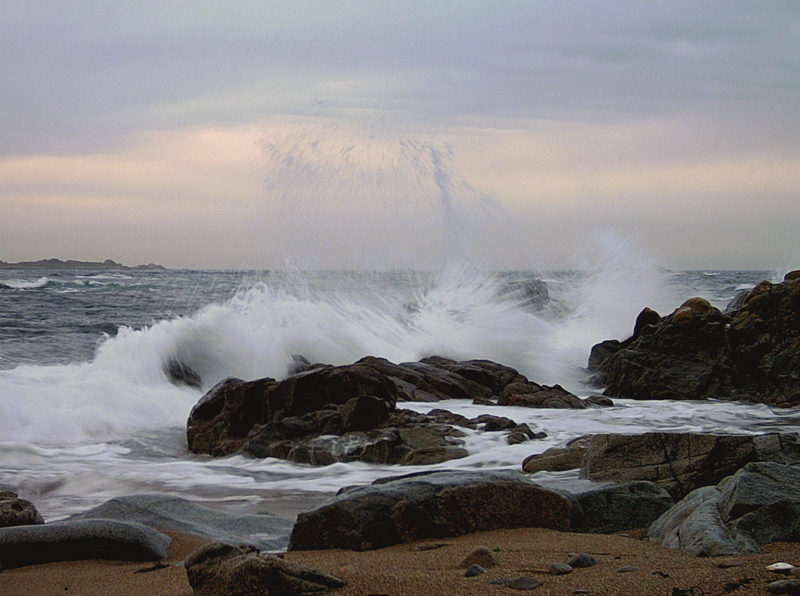 photo "Sea Rush 2 !" tags: landscape, sunset, water