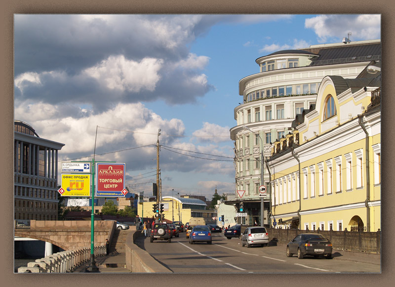 photo "Etude with clouds" tags: architecture, landscape, 