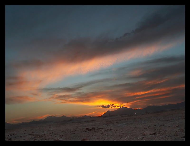 photo "Nothing terrible has not occured" tags: landscape, mountains, sunset