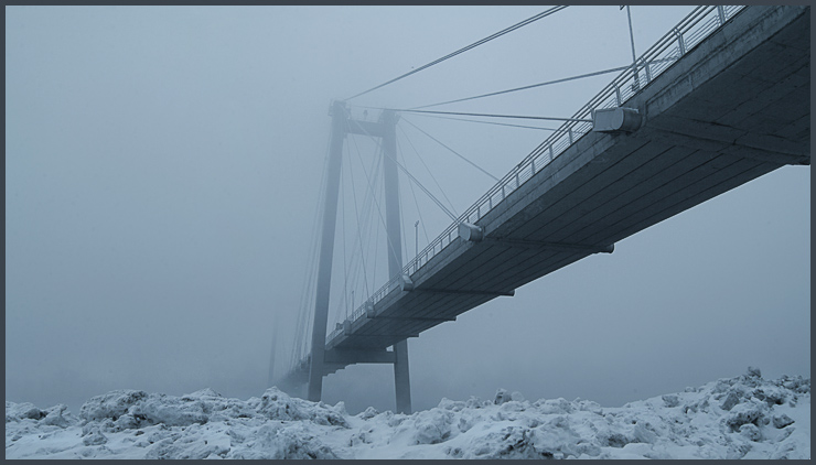 photo "Bridge through the mist #2" tags: architecture, landscape, winter