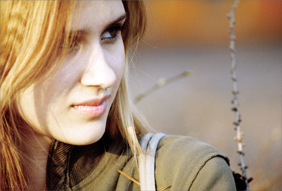 photo "Prickle .. -)" tags: portrait, woman