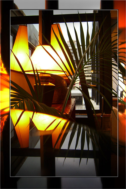 photo "Mystical Lighting" tags: still life, misc., 