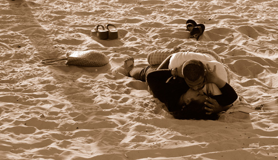 photo "Love Beach" tags: genre, 