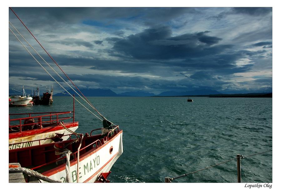 photo "Puerto Natales harbor" tags: travel, South America