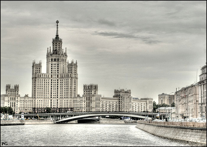 photo "Not hotel Ukraine" tags: architecture, misc., landscape, 