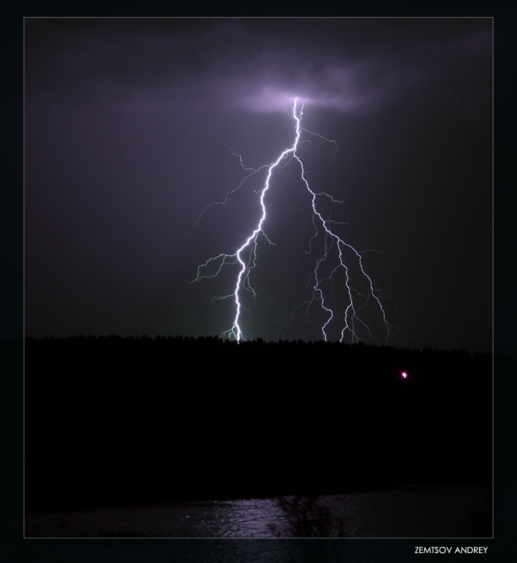 photo "Thunderbolt" tags: landscape, clouds, night