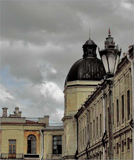 photo "Lantern and palace, Gatchina" tags: architecture, landscape, 