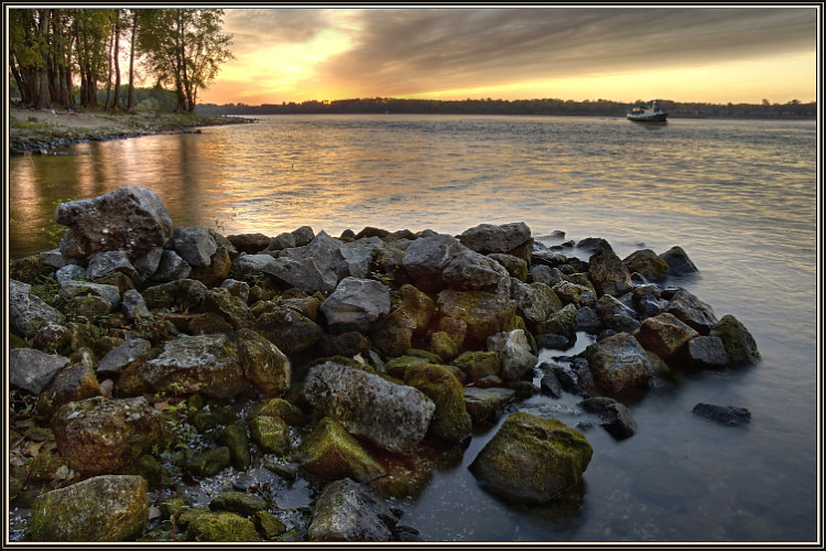 photo "***" tags: landscape, water