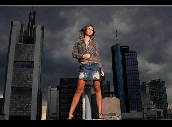 photo "over the top" tags: portrait, woman