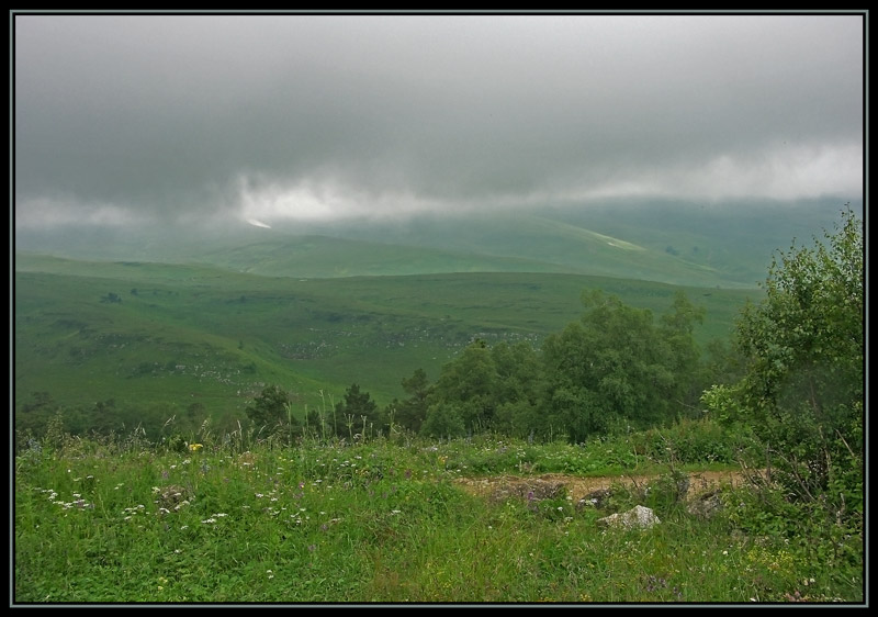 photo "***" tags: landscape, clouds, mountains