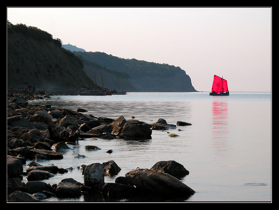 photo "Summer, the sea, sail..." tags: landscape, travel, Europe, water