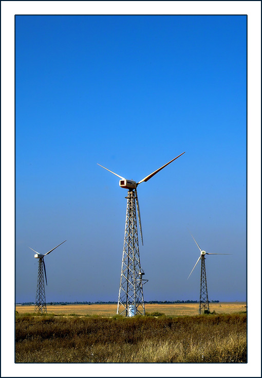photo "wind machines#1" tags: technics, landscape, 