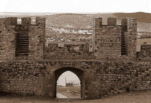фото "The Mediaeval Castle of Arraiolos." метки: архитектура, пейзаж, 