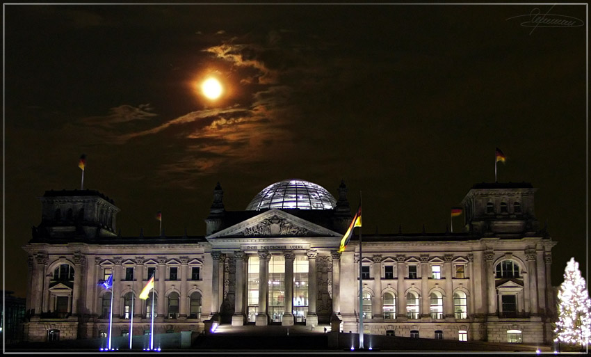 фото "Dem deutschen Volke." метки: архитектура, пейзаж, ночь