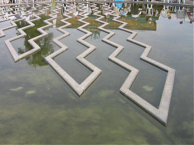 photo "Reflection." tags: architecture, landscape, 