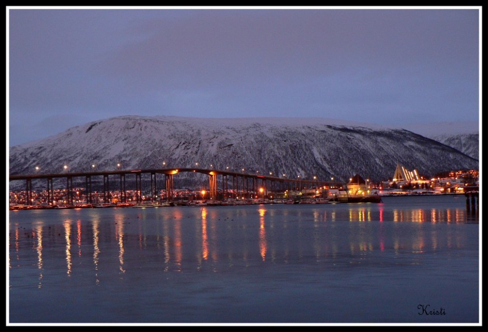 photo "Tromso" tags: landscape, night