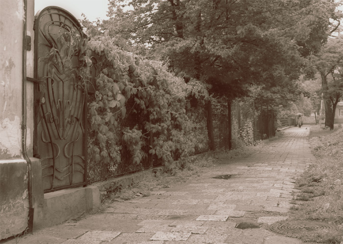 photo "drawing near" tags: architecture, black&white, landscape, 