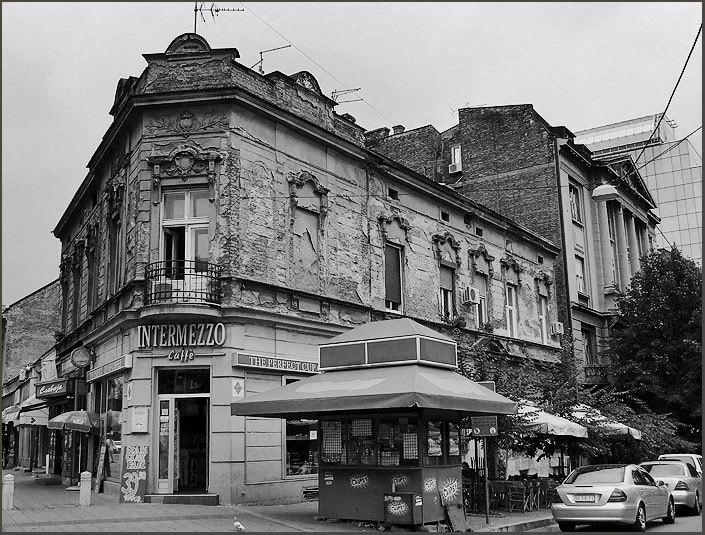 photo "Intermezzo caffe" tags: architecture, landscape, 