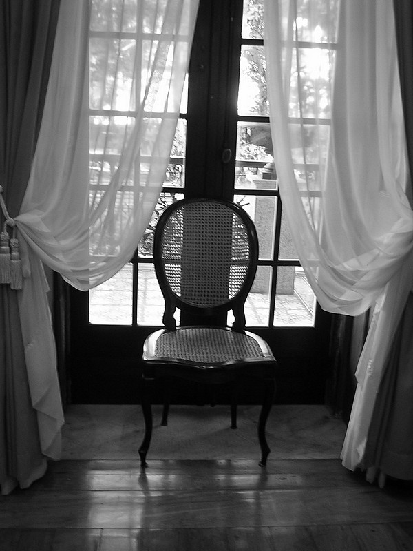 photo "Loneliness" tags: still life, black&white, 