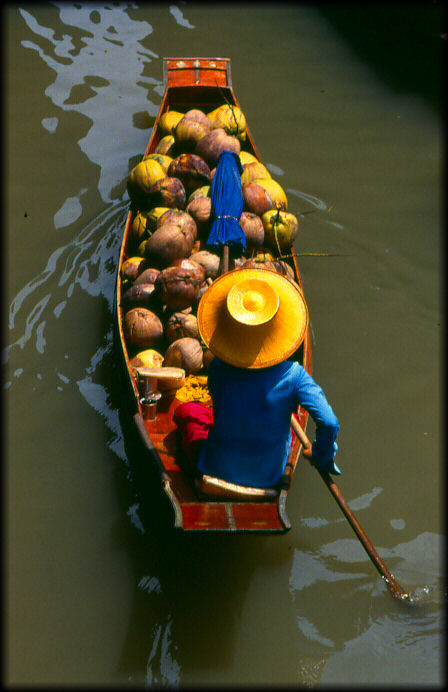 photo "Floating Market" tags: travel, reporting, Asia