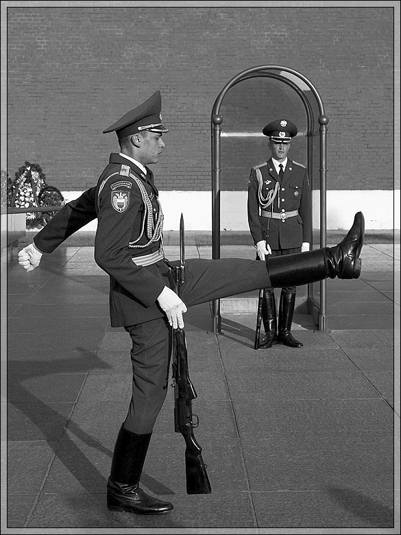 photo "***" tags: reporting, black&white, 