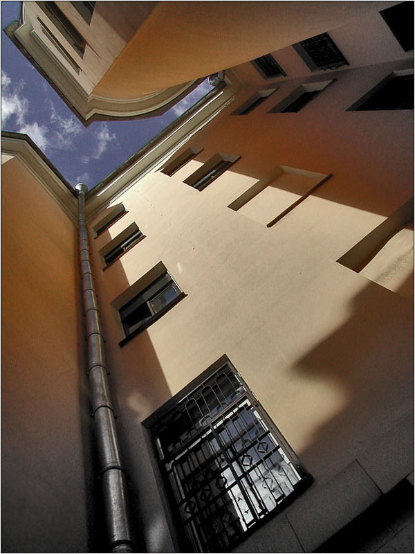photo "Heavenly boot" tags: architecture, landscape, 