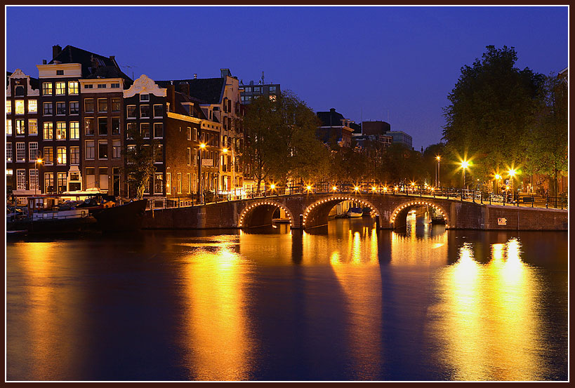 photo "Light of Amsterdam" tags: landscape, travel, Europe, night