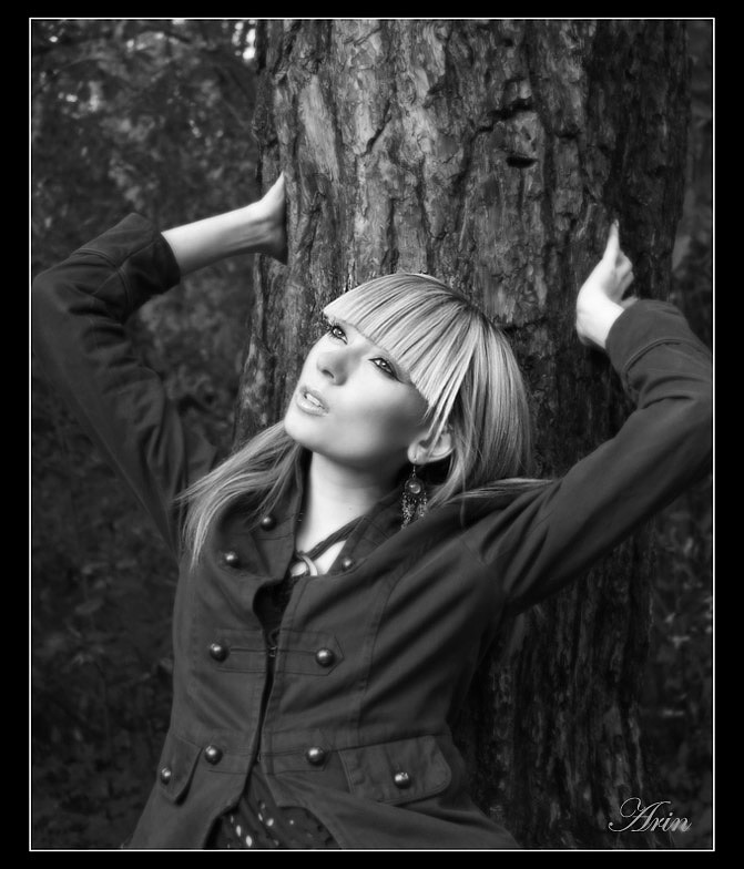 photo "***" tags: portrait, black&white, woman