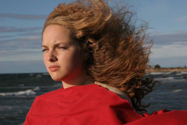 photo "abbout one  windy day" tags: landscape, portrait, water, woman