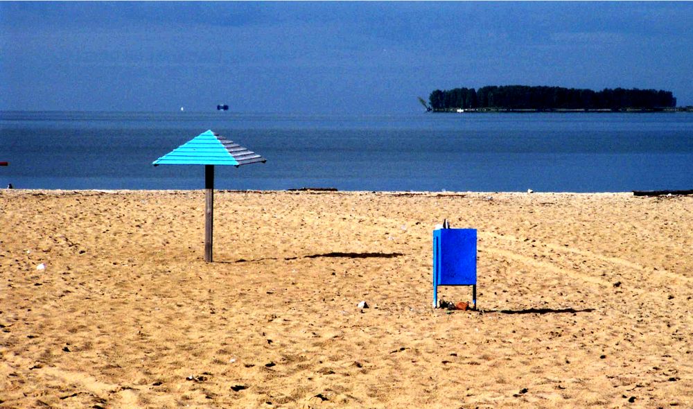 photo "Abandoned beach" tags: landscape, water
