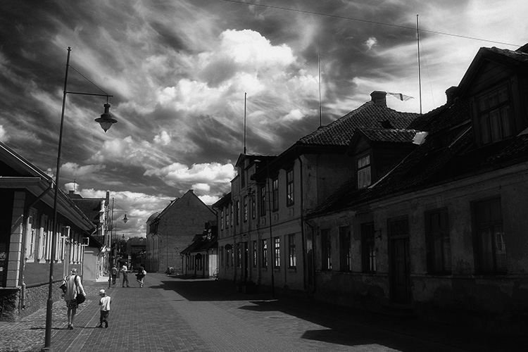 photo "midday" tags: black&white, genre, 